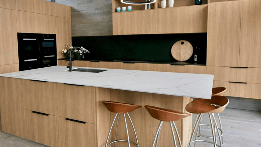 Kitchen Cabinets: How to Choose the Best Cabinets for Your Modern Kitchen in 2025